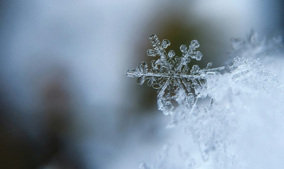 snowflake formation