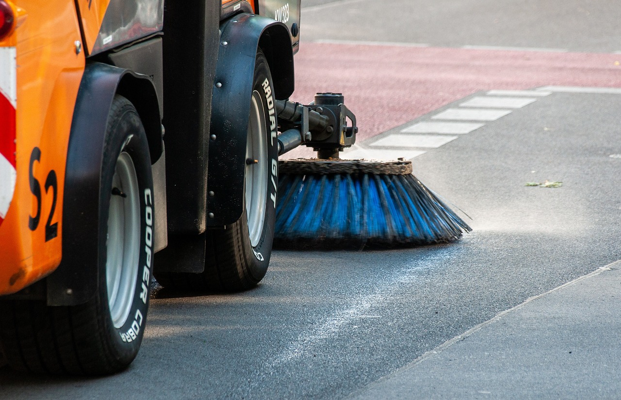 road_sweeping_machines